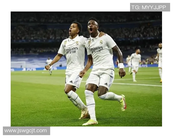 战绩最好的足球明星背后的辉煌故事与成就解析